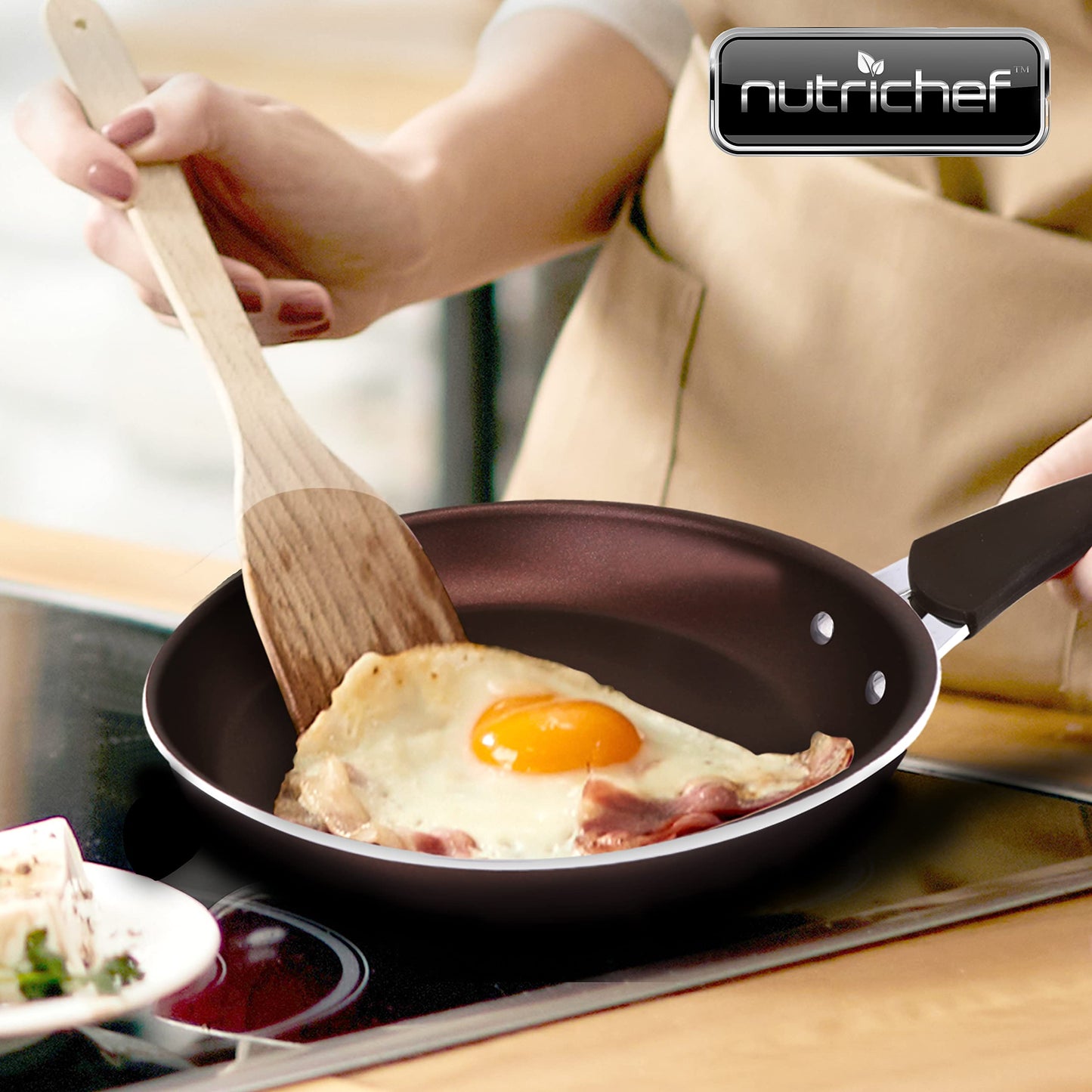 NutriChef 10'' Medium Fry Pan - Non-Stick High-Qualified Kitchen Cookware, Safe for Gas, Electric, Ceramic & Induction Counter Cooktops (Works with Models: NCCW14SBR & NCCW20SBR) -NCCW14SBRMFP