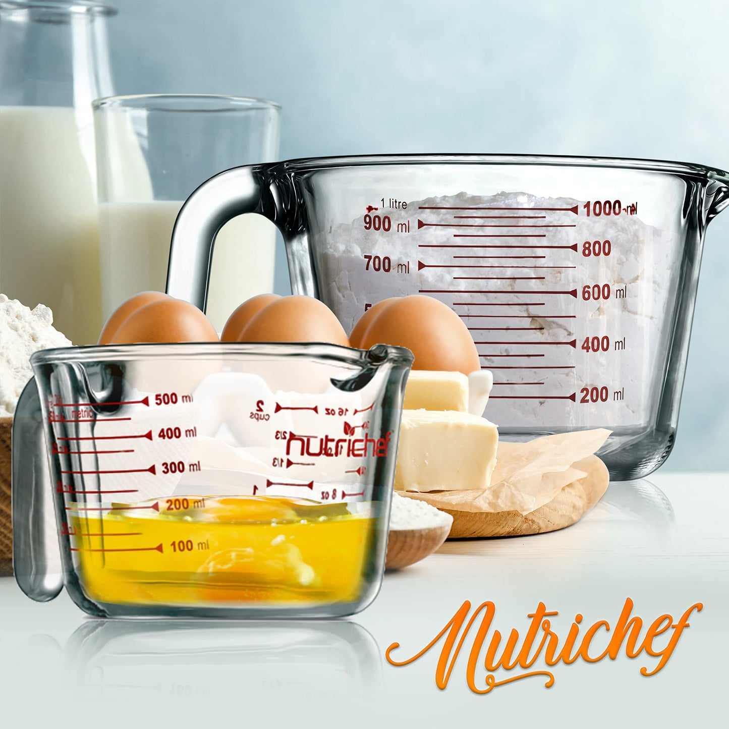 NutriChef 2 Pieces Measuring Cups - BPA-Free Premium Heat Resistant Borosilicate Glass Measuring Cups w/ Handle, Precise Measurement w/ Oz & Ml Scale in 500ml & 1000ml, Microwave & Oven Safe