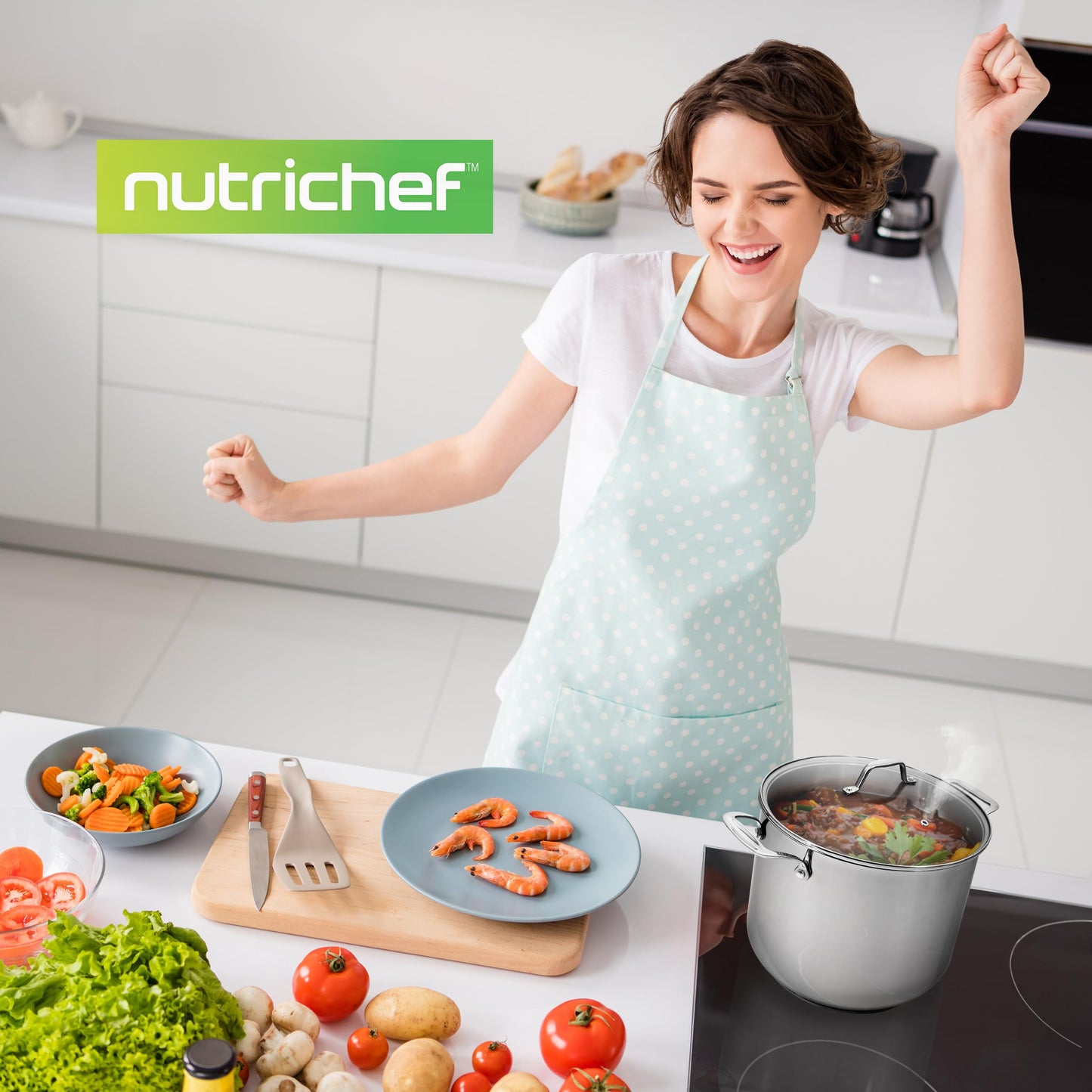 NutriChef 15-Quart Large Stainless Steel Stock Pot with Tempered Glass Lid - Induction Compatible Stockpot, Ideal for Stews & Soups, Dishwasher Safe