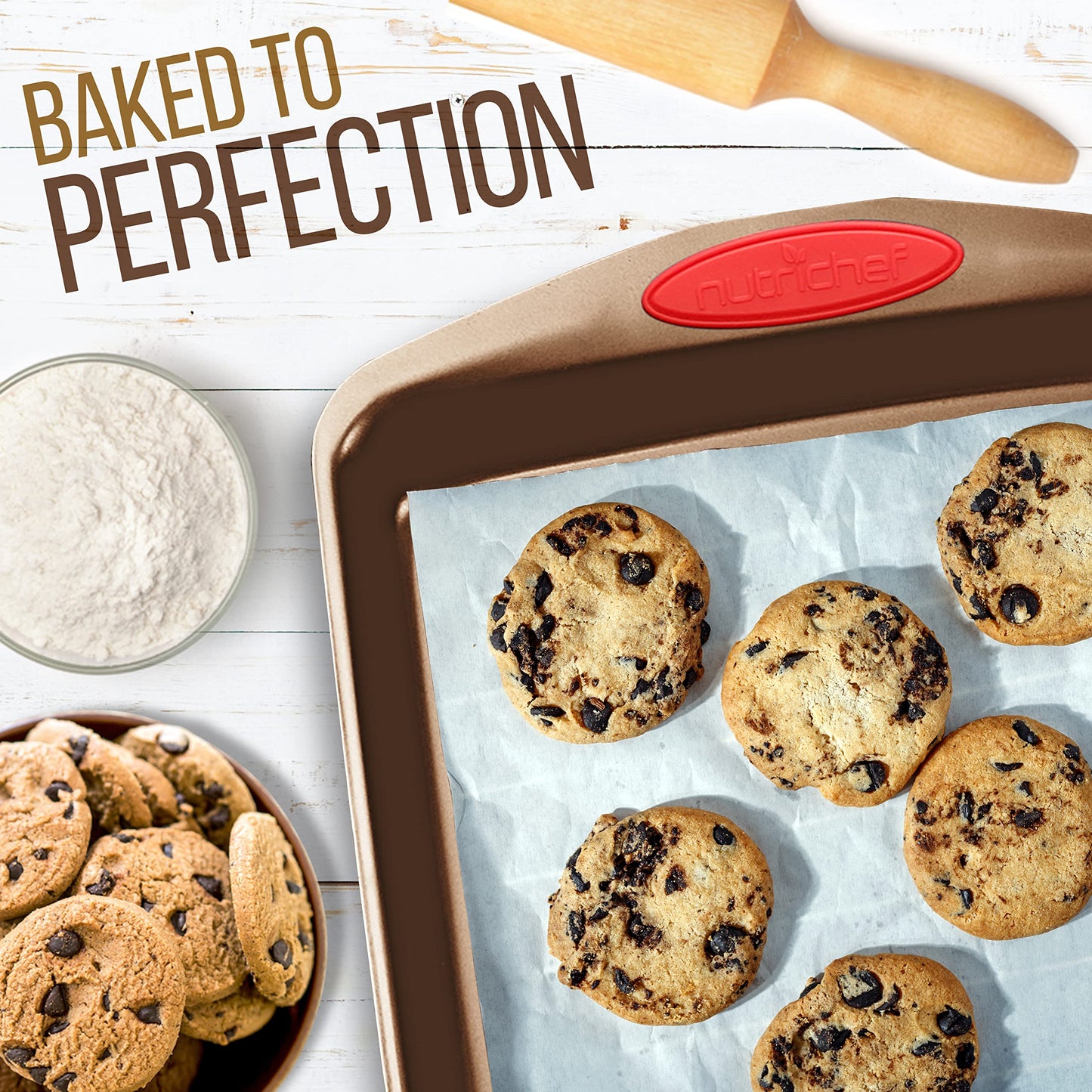 NutriChef 15-Piece Non-Stick Baking Pan Set - Durable Carbon Steel Bakeware Set with Loaf & Muffin Pans, Square & Round Cake Pans, Roaster Pan with Lid, Cookie Sheet, & Nylon Utensils - Gold