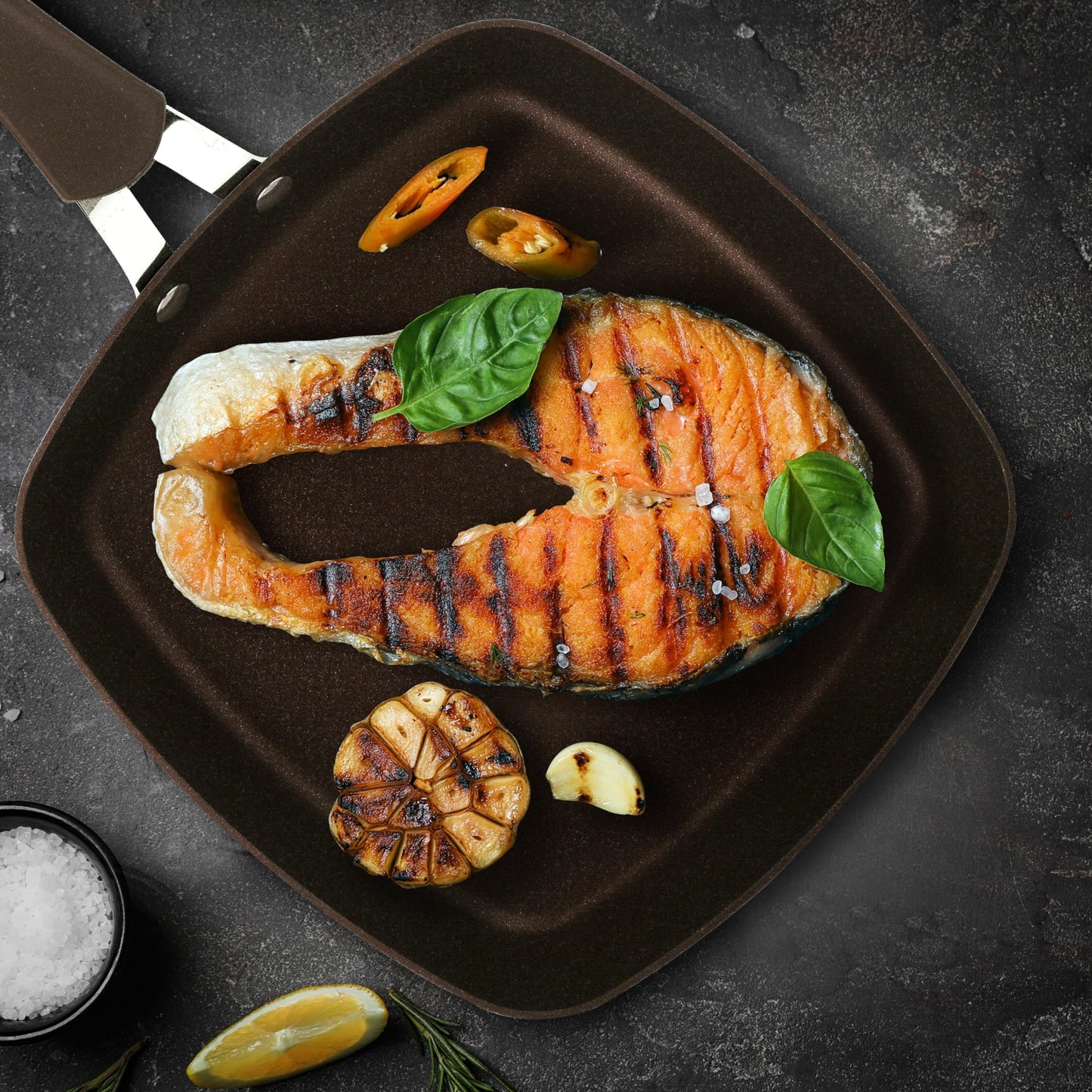 NutriChef 9.45'' Grill Pan - Non-Stick High-Qualified Kitchen Cookware, Safe for Gas, Electric, Ceramic & Induction Counter Cooktops (Works with Models: NCCW14SBR & NCCW20SBR) NCCW14SBRGRILLP